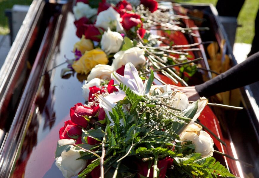 Zakład pogrzebowy: usługi podstawowe i zaawansowane Zakład pogrzebowy: usługi podstawowe i zaawansowane